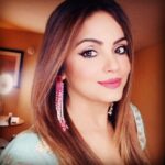Neetu Chandra Instagram - What a great celebration at the #indianembassy #chicago Thank you #consulgeneral #sudhakardalela for such a warm welcome and the enlightening speech! Wishing everyone #happyrepublicday🇮🇳 Jaihind😊🤗🙏