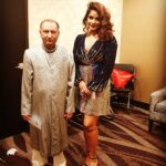 Neetu Chandra Instagram - Had so much fun with #indianamericanassociation in #chicago we all danced, sang and laughed together. Thank you for such a warm welcome, fell in love with you all 😊🤗🙏 See you soon #chicago 🤗😊🙏❤ #happyrepublicday🇮🇳 Jai Hind