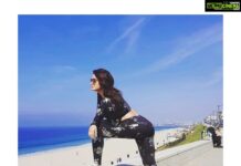 Neetu Chandra Instagram - Blue skies... Paradise!😍 #NCGirlSquad #Grateful #paradise Manhattan Beach, California