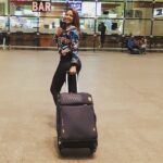 Neetu Chandra Instagram - Time to travel ❤ #travelgram Let's meet in #hongkong #china 😘