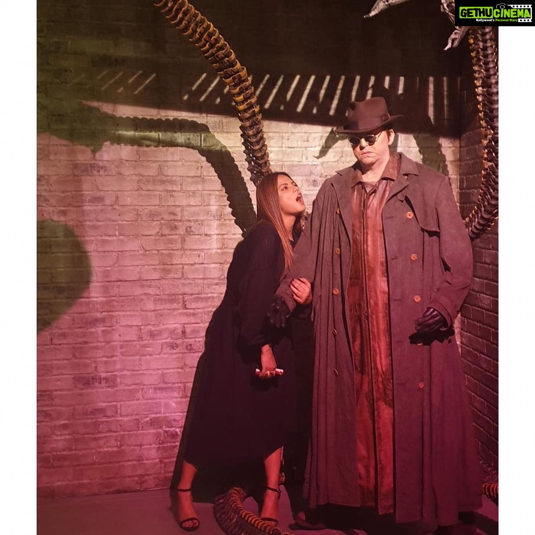 Neetu Chandra Instagram - It was a great visit to the @sonypictures studios museum today. Getting to know some of my characters closely from Breaking bad, Welcome to the Jungle, Passenger, Spider Man and many more was an amazing experienceš!! #LADiaries