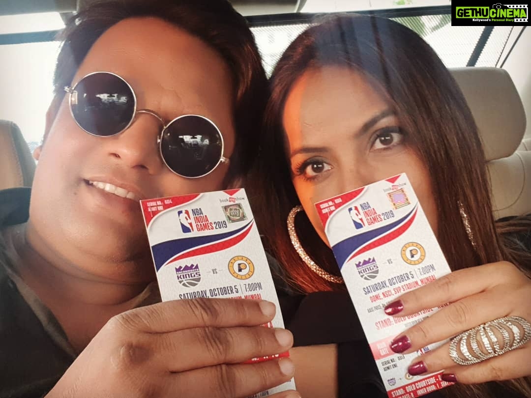 Neetu Chandra Instagram - Yesterday at the #nbagame 2nd day our team had the maximum fun n laughter @russellpeters Love you and we are so proud of you @hellosatnam You are an inspiration @nitinchandrabihar you are our pride @troy_justice you are the master n the guideπ€π€π€π€πβ€ @nbaindia Rocked yesterday π Thank you @nba for this gift of experience to the Indian Audience. Come back soon ππ