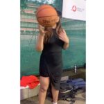 Neetu Chandra Instagram - Being an avid basketball player, I feel super excited as the @nbaindia games are starting in 2 days! So proud to be associated with them right from the beginning in 2009! It gives me immense pleasure to watch the progress of basketball as a sport in India! @troy_justice @marcpulles #JeffAubry