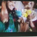 Neetu Chandra Instagram - Beautiful #rainyday how about dancing on my #telugu #songs Especially this one from #godavari ❤ #taplutiplu 💃💃💃 Loved dancing in a blue saare,one of my favorite colors! What do you think? 🥰😘 #rain #time ❤❤🥰😘😘 #actresses