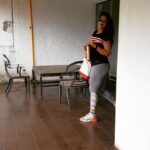 Neetu Chandra Instagram - Hey 🥰 my #fitness is my #lifestyle ❤Well #toned #curvaceous #body 😊 What's your? #gymtime #gymmotivation #elders are important 🙏❤😊😘