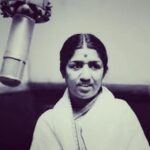 Neha Bhasin Instagram - Naam ghum jaayega, Chehra Yeh badal jayega. Meri Awaaz hi pehchaan hai. Gar Yaad rahe. Rest in peace Lata ji Your legend lives on 🙏