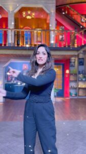 Neha Dhupia Instagram - #athursday streaming now on @disneyplushotstar … tune in now for the thrills n the chills @yamigautam @behzu @atulkulkarni_official @karanvirsharma @rsvpmovies @ronnie.screwvala 🖤📸 @kapilcharaniya