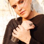 Neha Dhupia Instagram - 🖤 … me on Monday thinking about #athursday 🤩 … muah @florianhurel @bhaktilakhani #ootd Outfit - @faabiianaoffical @vandafashionagency Jewellery - @neetaboochrajewellery @ascend.rohank Styled by - @twofoldstyles 📸 @kapilcharaniya