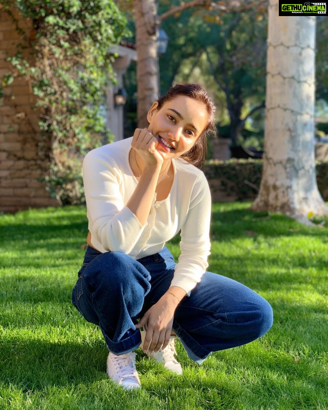 Neha Sharma Instagram - Happiness looks gorgeous on you..