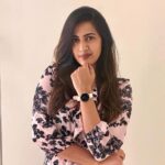 Niharika Konidela Instagram - Can’t decide between @danielwellington newly released Petite Rosewater & Evergold watches Which one is your favourite?🤔 Create two looks with your #DanielWellington watch 💖Buy any watch and receive a complimentary strap along with your purchase. Also, get an additional 15% off with my code NIHARIKAK15 at checkout. Happy Shopping!!