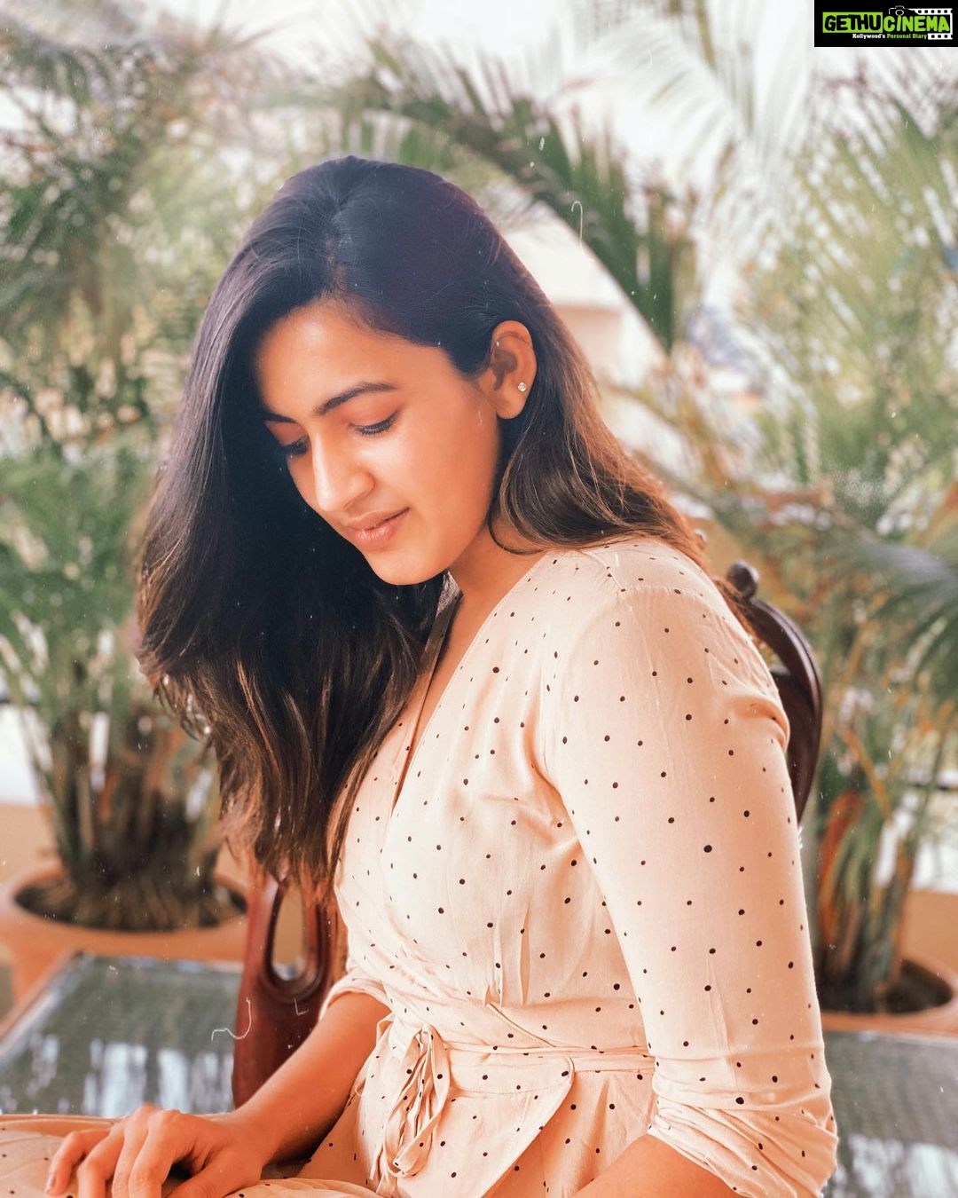 Niharika Konidela Instagram - ⭐️Fandid. (Fake candid) I coined yet another word. Yes.