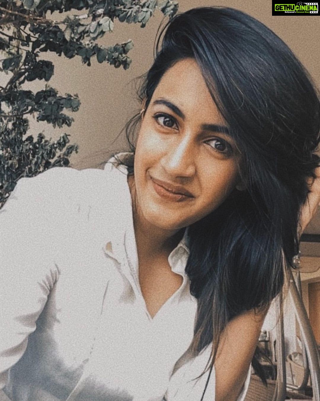 Niharika Konidela Instagram - FaceTime series w/ @sumanthtittu Thereโs a first time for everything! ๐๐