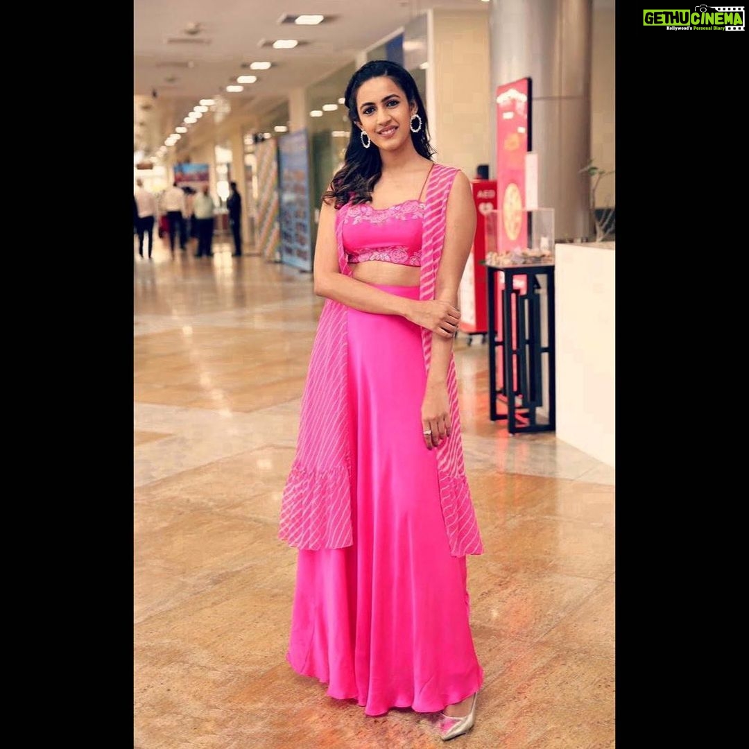 Niharika Konidela Instagram - Eventing..🎟 👗: @bythethread_official 💎: @bellofox 👠: @stevemadden Styled by @officialanahita