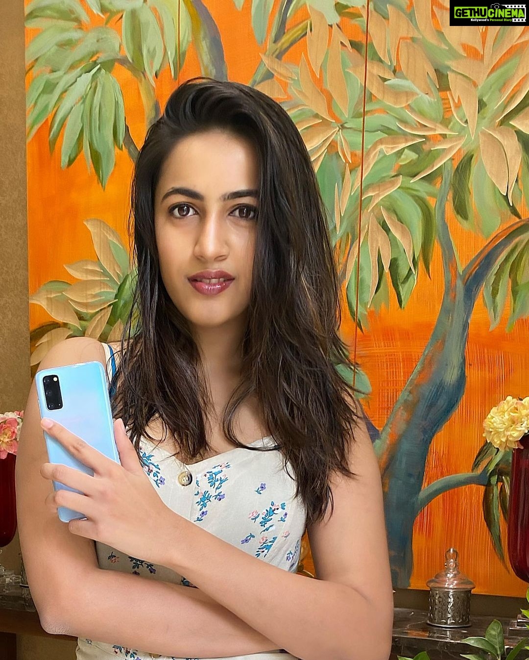 Niharika Konidela Instagram - Just experienced revolutionary camera features like #SpaceZoom, #8kVideo & #SingleTake on #GalaxyS20series. Truly the best camera device in the market. Cannot wait to start capturing epic photos.