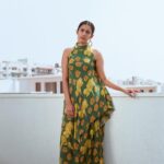 Niharika Konidela Instagram - 🍃 This lovely ensemble by @houseofmasaba Styled by the amazing @jukalker Earrings by @aquamarine_jewellery Shot by 📸 @eshaangirri