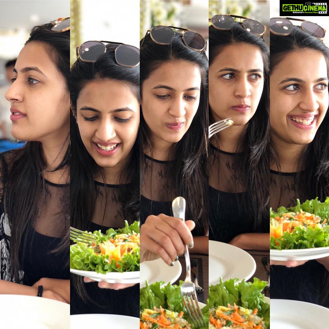 Niharika Konidela Instagram - The Stages of tasting new food. Look.Check.Dig.Taste.Approve. Any guesses on what is was? Halong Bay, Vietnam