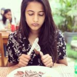 Niharika Konidela Instagram - That feeling when you’re having the last full meal before you go on a diet! 🤭 #yesbutno