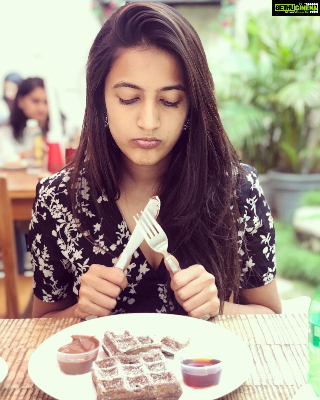 Niharika Konidela Instagram - That feeling when you’re having the last full meal before you go on a diet! 🤭 #yesbutno