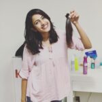 Niharika Konidela Instagram - Chopping off my hair wasn't easy for me.. But i knew i needed change. So here i am! The same me, with shorter hair😃 Comment below if you wanna see videos of this makeover!😂 #kanthamhappy @sushmitakonidela thank you for the emotional support!😛🤗