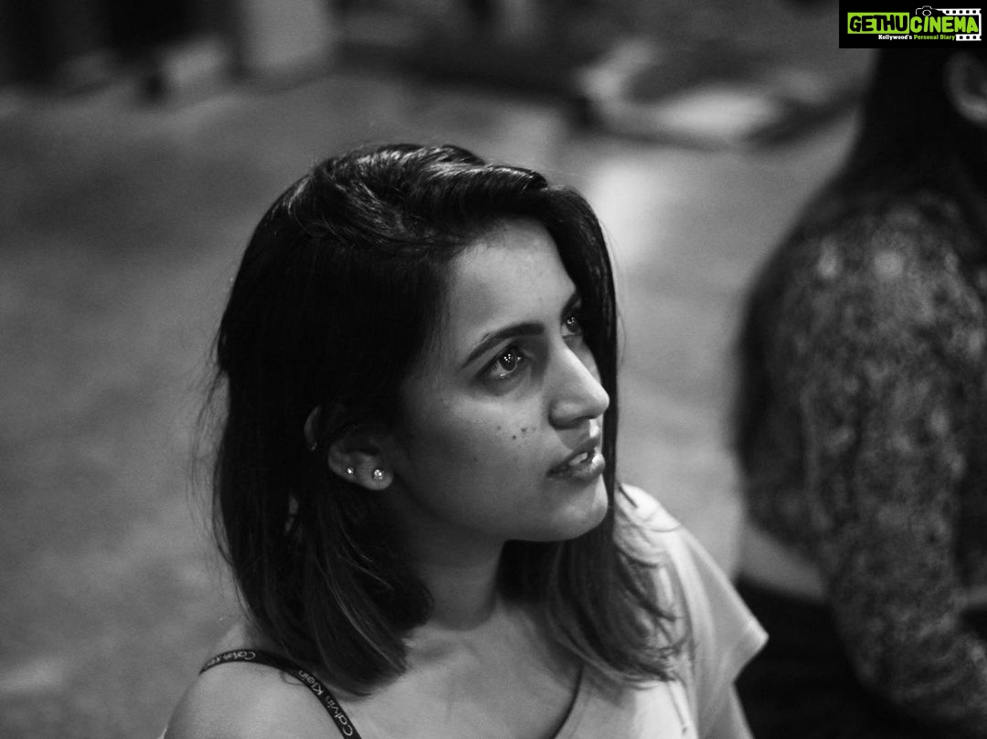 Niharika Konidela Instagram - Adishakti. ☀️ A place where I found more than what I was searching for. Supremely talented and humble teachers who I can proudly call family. And strangers that became friends and much more.. Thank you for making me love my craft more. ♥️ Muuuuucccccchhh better! 🥲 Adishakti Theatre
