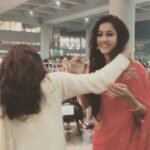 Niharika Konidela Instagram - My Anu is hereeeeeeeeee!!!!!!! 😍😘🇦🇺💜💙 RGIA - Hyderabad