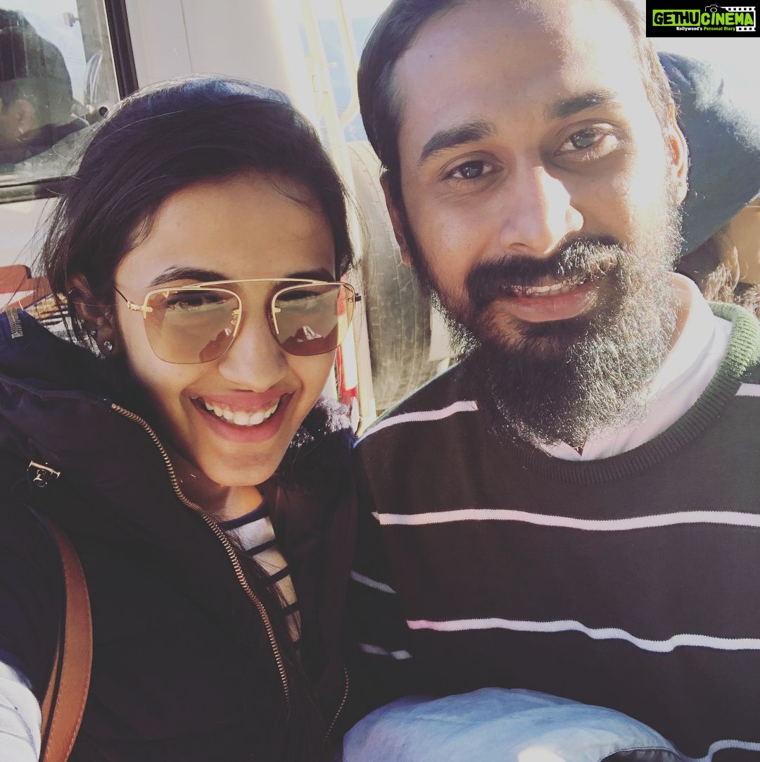 Niharika Konidela Instagram - 18.12.17 Thank you loves! You be the best! @thisis_anusha @varsha179 @sarmistakolla @bhairavudu @pranithbramandapally @nikhilsirivolu @aiswaryabuddhavarapu @jayasreebuddhavarapu @viveknalla Shimla