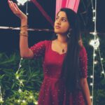 Niharika Konidela Instagram – No, it’s not Diwali! Just another day at shoot! 
Fairy lights 💫 
#happywedding