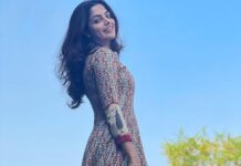 Nikhila Vimal Instagram - 🥀🥀🥀 👗: @jugalbandhi
