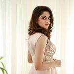 Nikhila Vimal Instagram - 🌸🌸🌸 📸: @pranavraaaj 👗: @t.and.msignature 💍: @ariabykollattjewellers 💄: @sajithandsujith