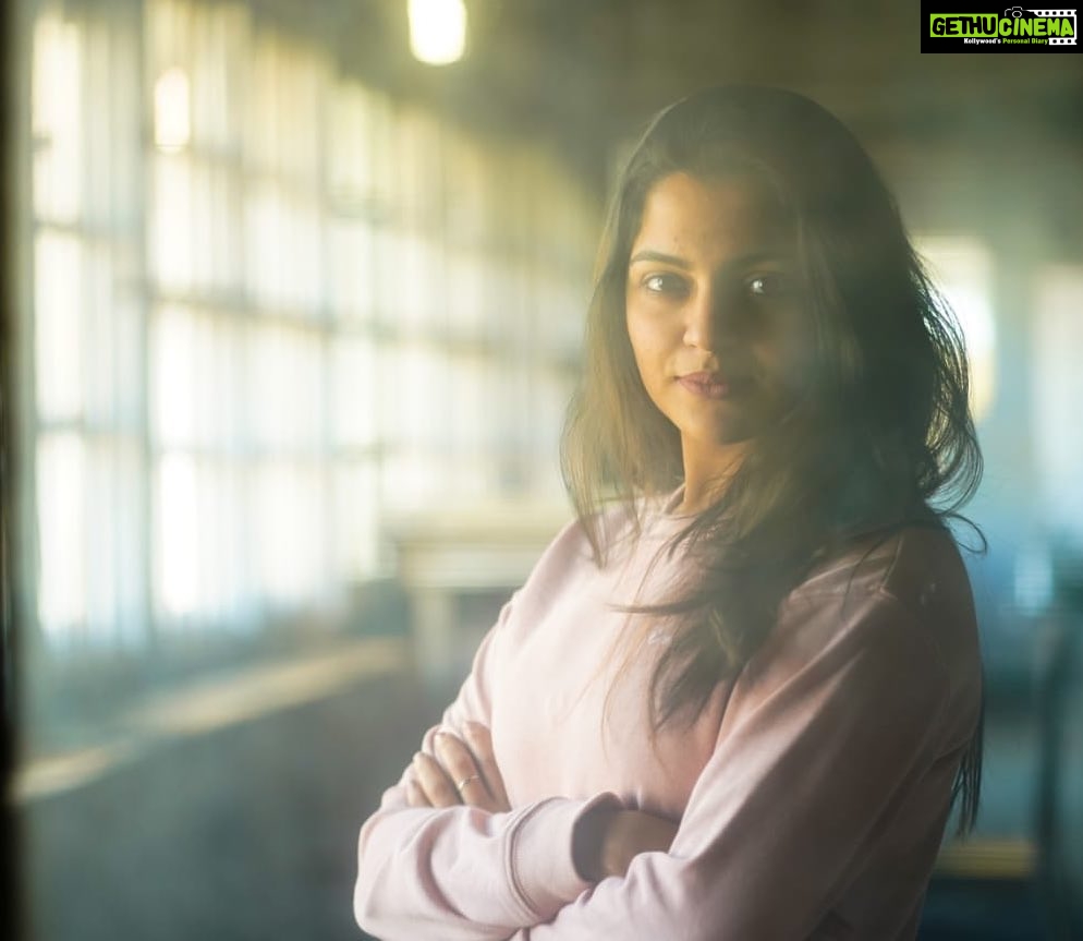 Nikhila Vimal Instagram - What a beautiful thing it is,to be able to stand and say, I fell apart,and I survived🧚🏻 📸: @sinat_savier