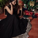 Nikhila Vimal Instagram - Waiting for next Christmas is like 🙇🏻‍♀️ 📸: @vineesh_smoke_photography 💃🏻: @jeunemaree