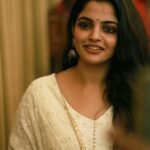 Nikhila Vimal Instagram - Just smile 😬 👗: @paris_de_boutique 📸: @sreeraj_capture Styling : @asaniya_nazrin