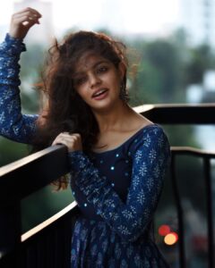 Nikhila Vimal Instagram - 🦋🦋🦋 Wadrobe courtesy: @styledivalabel @anooshageorgesunoj