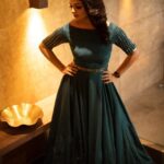 Nikhila Vimal Instagram - @labelmdesigners Thankyou for ur time n effort❤ just loved it!!!! Wardrobe : @labelmdesigners @siimawards #redcarpet #greenisthenewglam