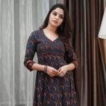 Nikhila Vimal Instagram - 🤎🤎🤎