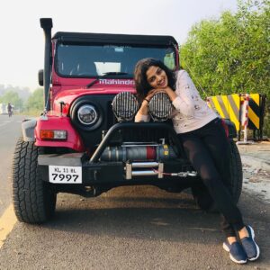 Nikhila Vimal Instagram - Light up ur day❤️ #morningvibes #thaar