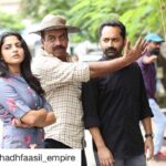 Nikhila Vimal Instagram -