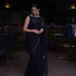 Nikhila Vimal Instagram - 🖤🖤🖤🖤🖤 Cmoutfit by:@maria.tiya.maria Jewellery : @m.o.dsignature 📸 : @ajmal_photography_