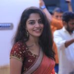 Nikhila Vimal Instagram - @vineesh_vinu_vasu 📸 @essentialchanges sari❤️