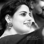Nikhila Vimal Instagram - If indeed you must be candid,be candid beautifully-kahilil gibran @vishnuvinodphotography swipe left☺️💚💙