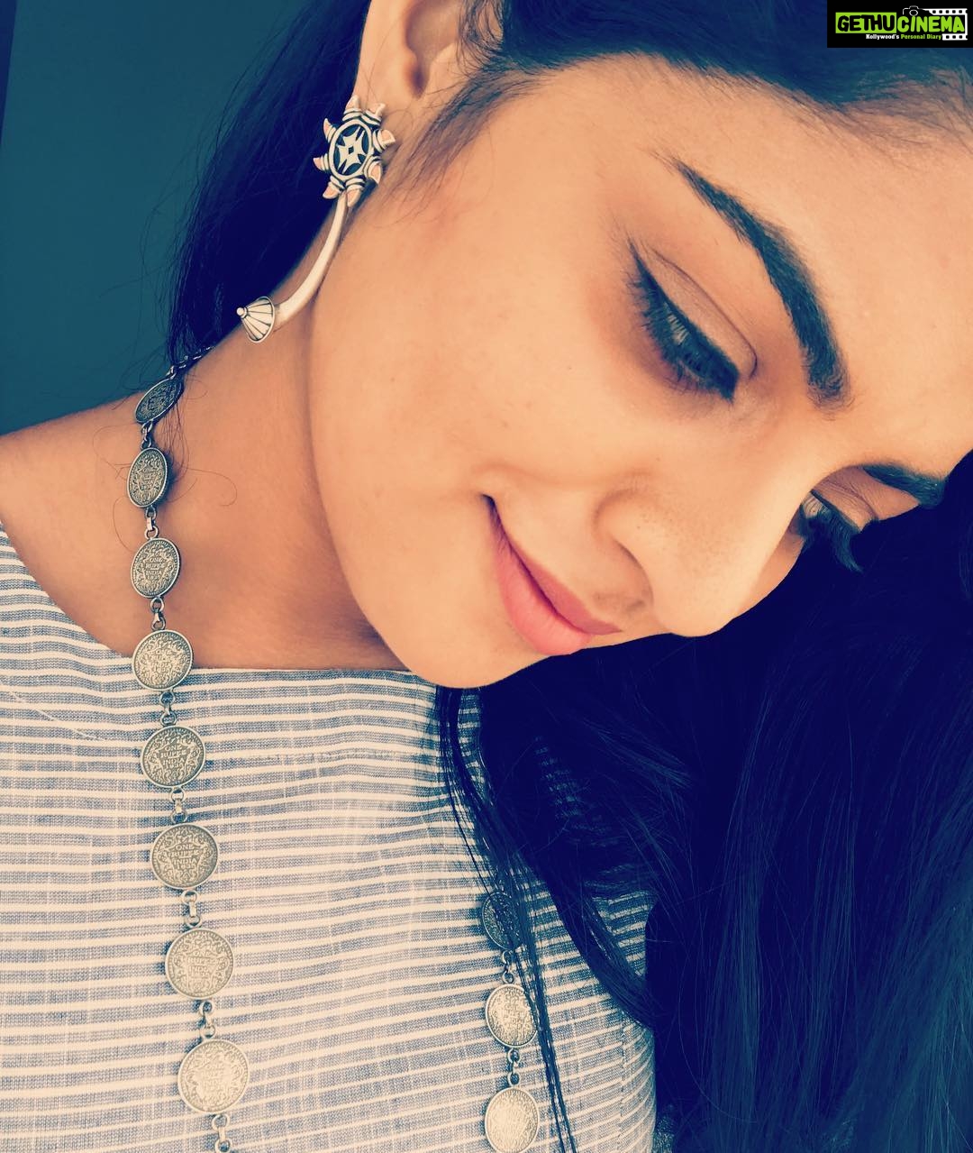 Nikhila Vimal Instagram - Wearing @ananyasjewelhut collections. In luv with 👈🏻 earpiece ❤️