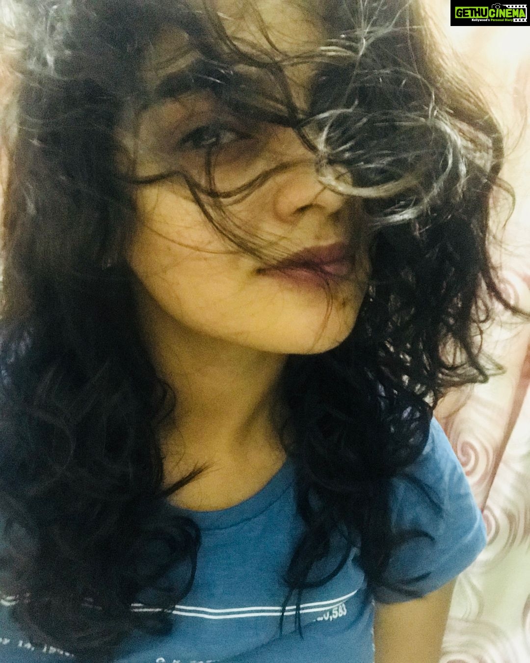Nikhila Vimal Instagram - Sometimes I think about the concept of being βnormalβπ€―π€·π»ββοΈππ»ββοΈ