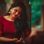 Nikhila Vimal Instagram – 💐😊