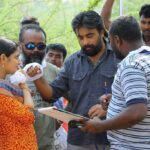 Nikhila Vimal Instagram – chemba on location with her favrt group of people,dop😎🎥,drctr 🎤🎬n kidaari🔪😊❤❤❤@sasikumardir