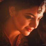 Nikhila Vimal Instagram - Photoshoot#luvmyexpresion#aghoshvyshnavamclick#newlook