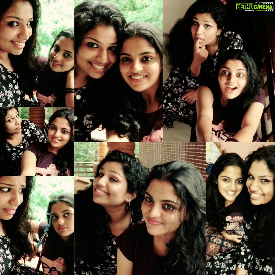 Nikhila Vimal Instagram - Expressionism😂#fun#emoticons #sisluv