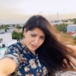 Papri Ghosh Instagram - #terrace #sunset #cityscape #paprighosh #pandavarillam #suntv #serial #actress #freehair #tamilsongs #takenbydad