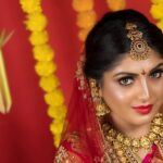 Papri Ghosh Instagram - Bridal photoshoot Makeup & hair: @krish_makeovers @_chitras_makeup_artist_28 Costume : @chitras_fashion_studio Photography : @dk_photography28 @harish_thoppey Space : @dk_space_rental Jewelry : @chennai_jazz #paprighosh #pandavarillam #kayal #telugu #bridal #photoshoot #bridalphotoshoot #telugubride #southindianbride #indianbride #southactress #bengaligirl #tamilactress #suntv #serial #actress #actressphotoshoot
