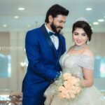Papri Ghosh Instagram - Thanks @studio_livfe for this pic Shot by @karthi_manoharan MUA @makeupbyyesu Outfit @diadembridal Jewelry @chennai_jazz #pictureperfect #photoshoot #weddingdress #couplegoals #serialactress #tamilserial #tamilserialactress #actress #onscreencouple #paprighosh #naresheswar #pandavarillam #kuttykayal #kayal #suntv @suntv @naresheswar