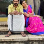 Papri Ghosh Instagram - He and his #shoulder is always there to #maintain my #balance -my #bestfriend #nanban @naresheswar #paprighosh #naresheswar #pandavarillam #kuttykayal #kayal @suntv